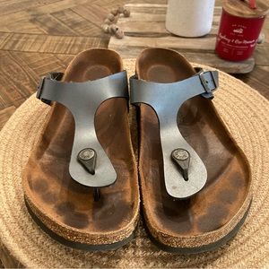BIRKENSTOCK GIZEH BURKO FLOR SANDALS